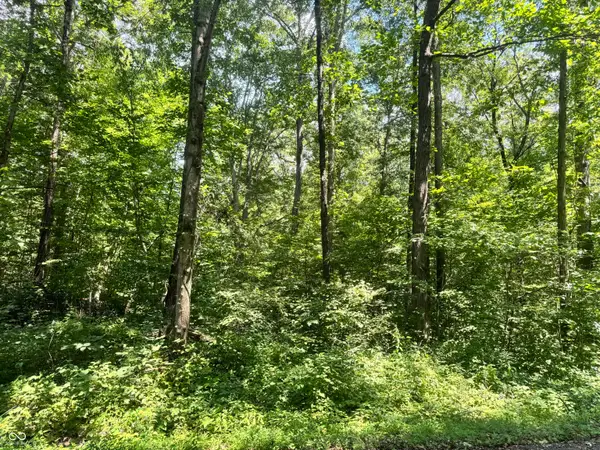 145 White Oak, North Vernon, IN 47265