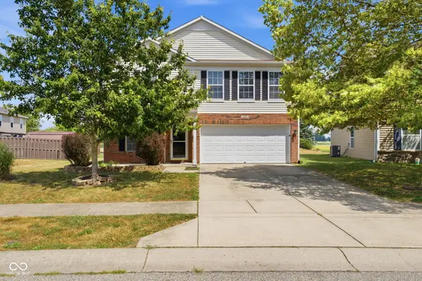 1655 Carriage Circle, Shelbyville, IN 46176