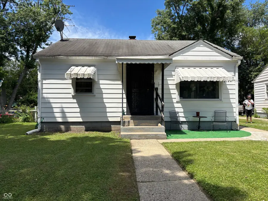 3352 Wallace Avenue, Indianapolis, IN 46218 - #2