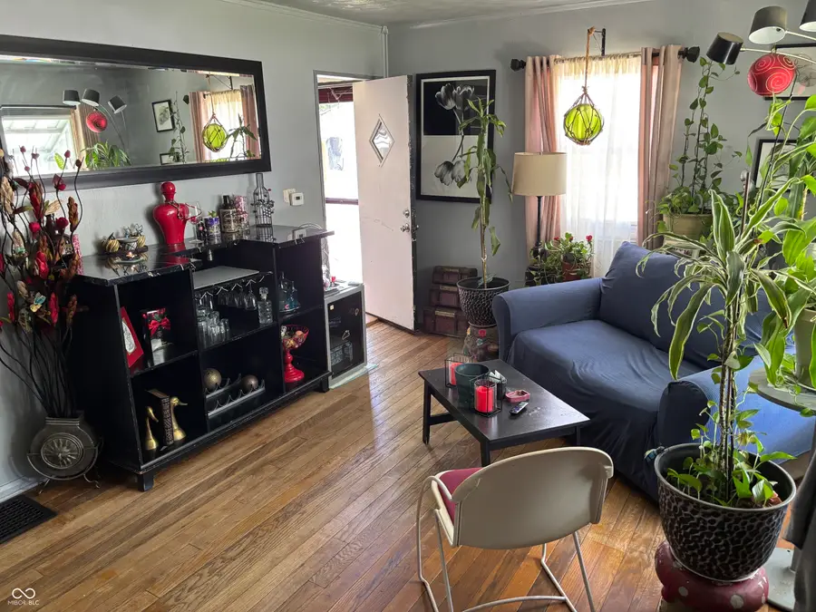 3352 Wallace Avenue, Indianapolis, IN 46218 - #3