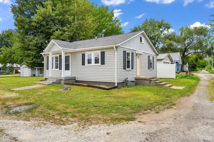 310 N Hendricks Street, Greenfield, IN 46140 - #2