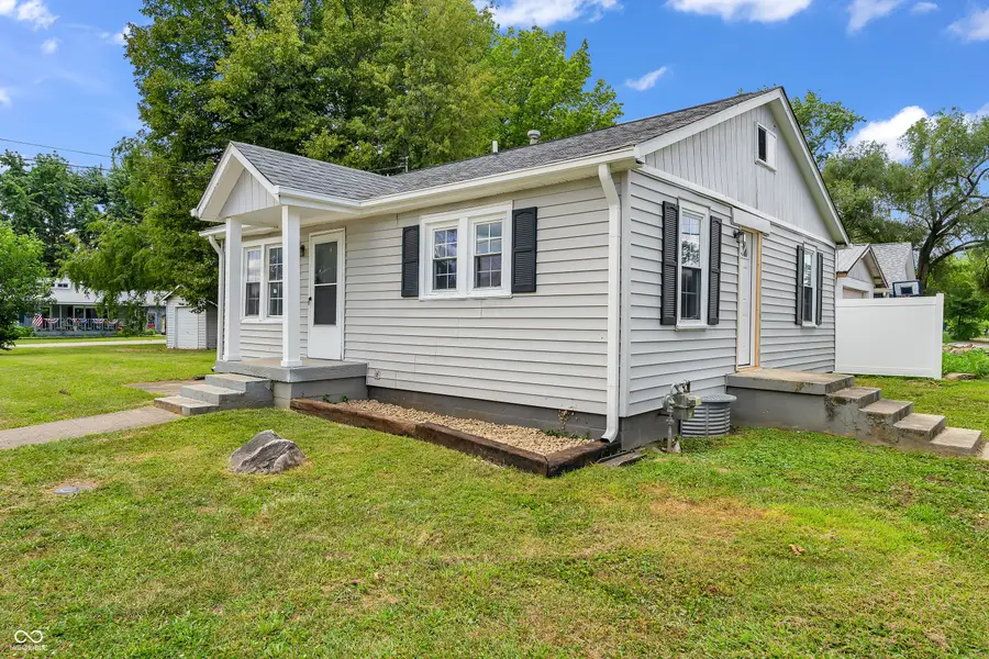 310 N Hendricks Street, Greenfield, IN 46140 - #3