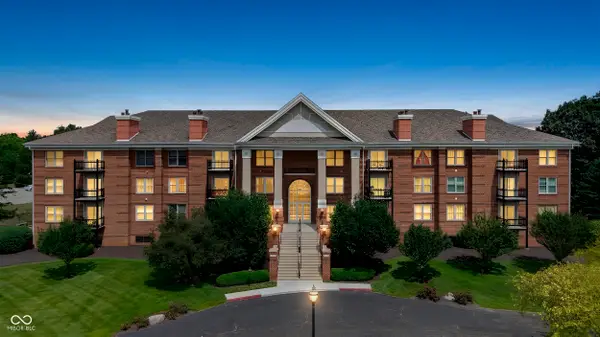 8681 Jaffa Court East Drive #16, Indianapolis, IN 46260