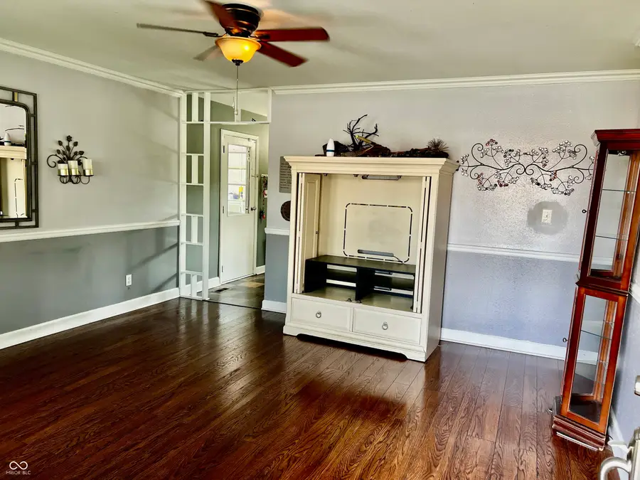 931 E Mckay Road, Shelbyville, IN 46176 - #3