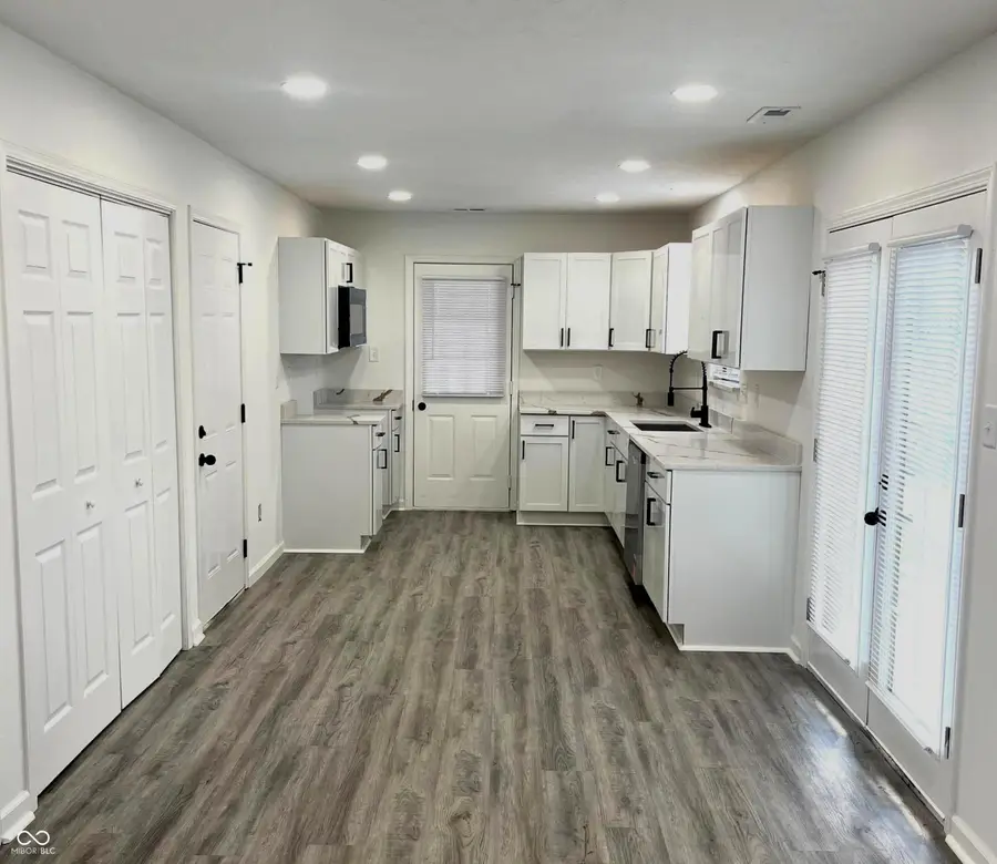 10147 Park Stream Drive, Indianapolis, IN 46229 - #2
