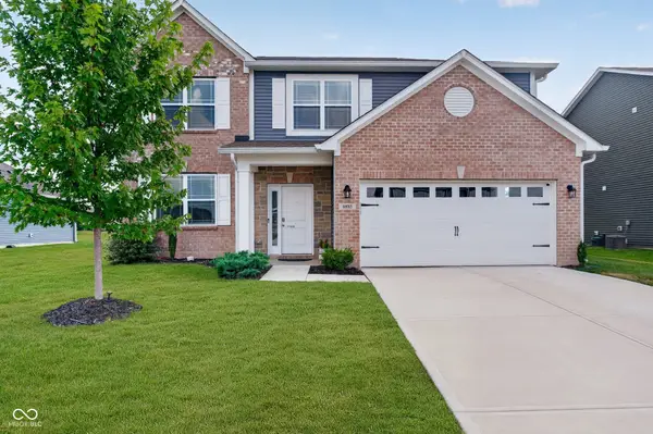 6885 Cardiff Drive, McCordsville, IN 46055