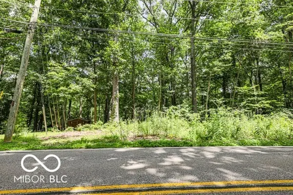 8356 Sweetwater Drive, Nineveh, IN 46164