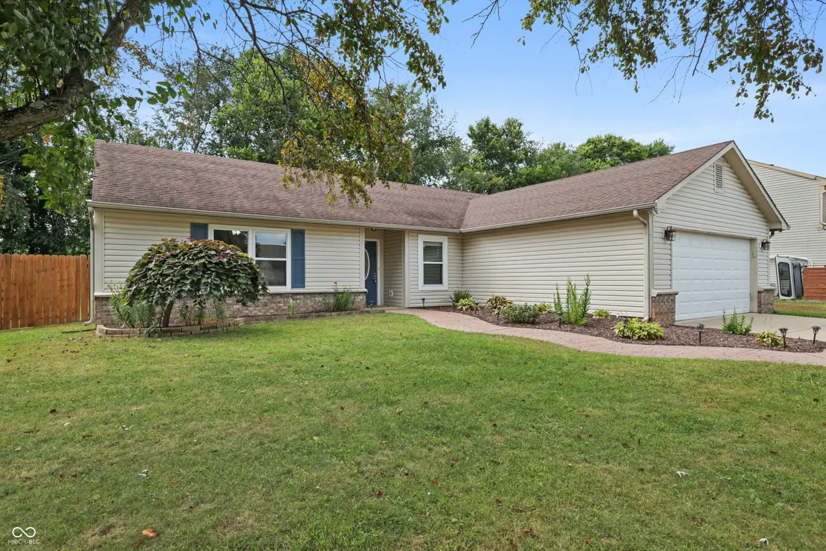 8542 N Burbrink Drive, Columbus, IN 47201 - #1