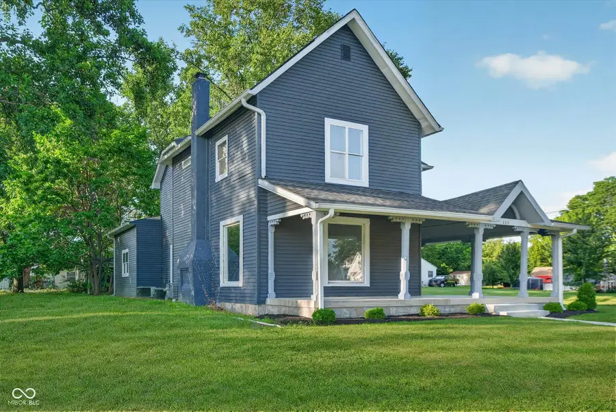 222 Douglas Street, Greenfield, IN 46140 - #2