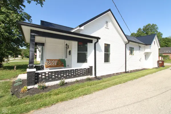 30 W College Street, North Vernon, IN 47265