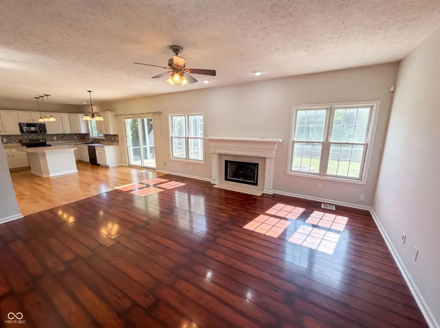 1111 Red Dunes Run, Avon, IN 46123 - #3
