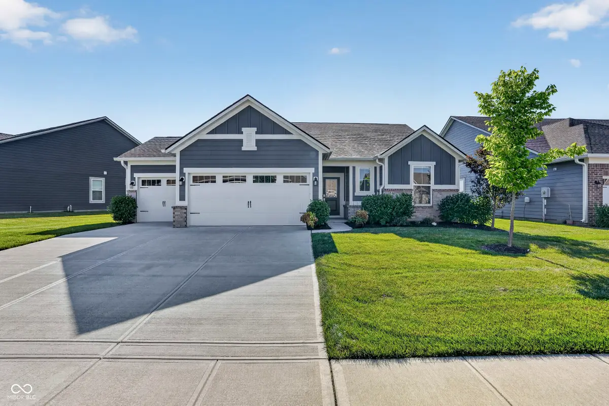 9703 Parkhurst Crossing, McCordsville, IN 46055 - #1