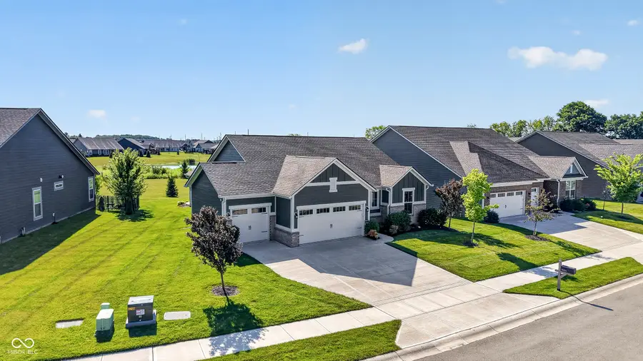 9703 Parkhurst Crossing, McCordsville, IN 46055 - #2