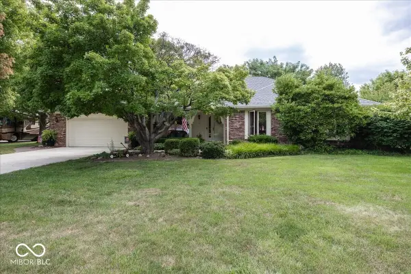 1125 Cricket Reel, Greenfield, IN 46140