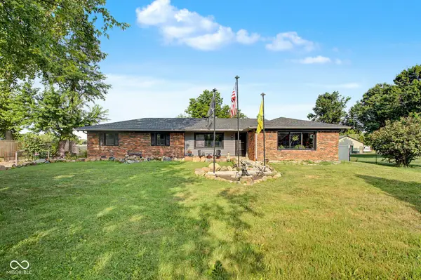 5638 Gray Road, Indianapolis, IN 46237