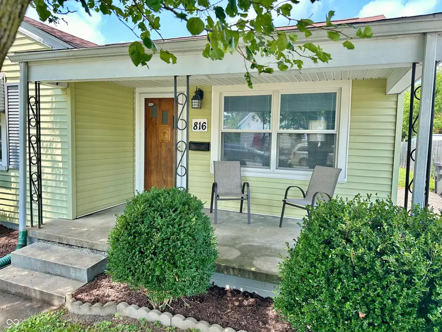 816 Jackson Street, Seymour, IN 47274 - #3