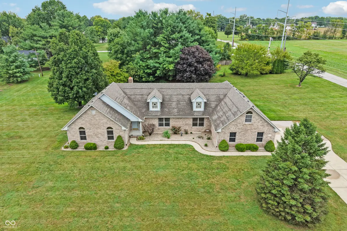 3794 E Vernon Drive, Mooresville, IN 46158 - #1