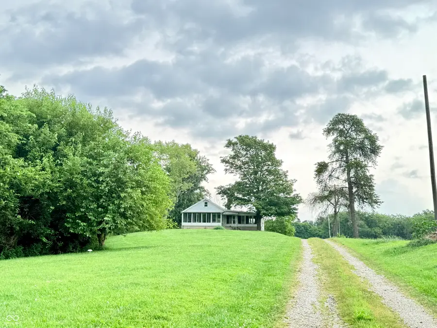 5450 S State Road 47, Crawfordsville, IN 47933 - #2