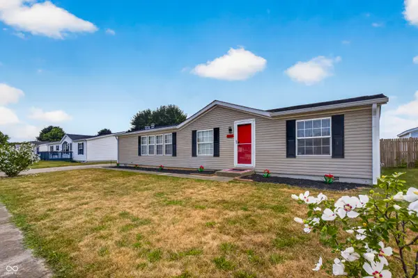 4690 Breckenridge, Columbus, IN 47203