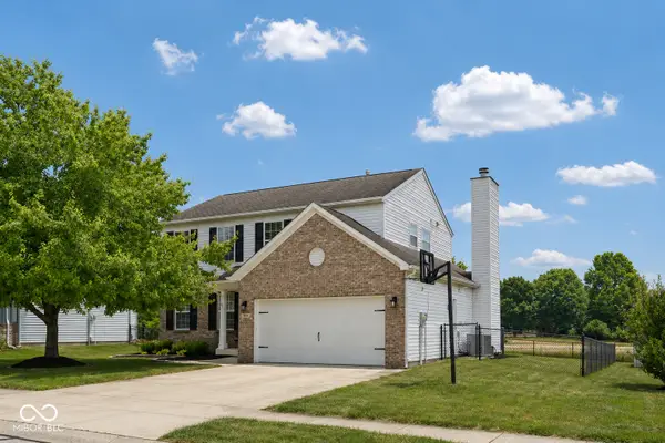 7974 Cobblesprings Drive, Avon, IN 46123