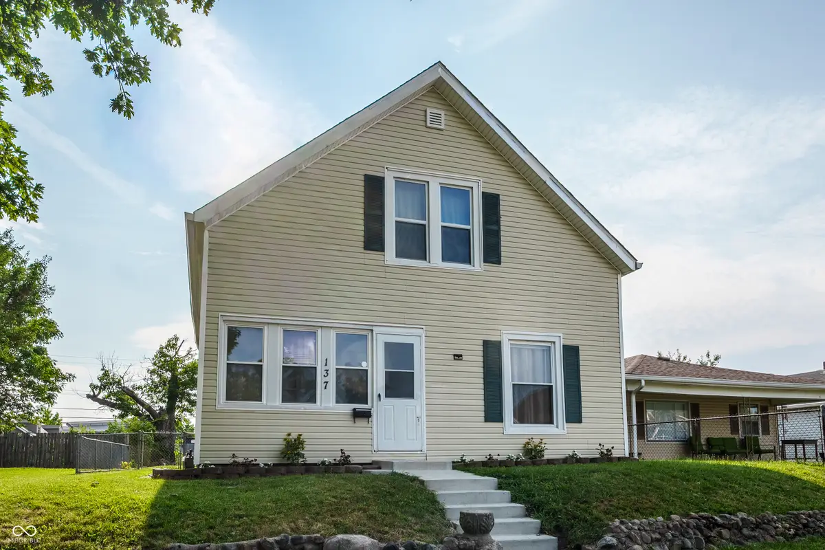 137 S 2nd Avenue, Beech Grove, IN 46107 - #1