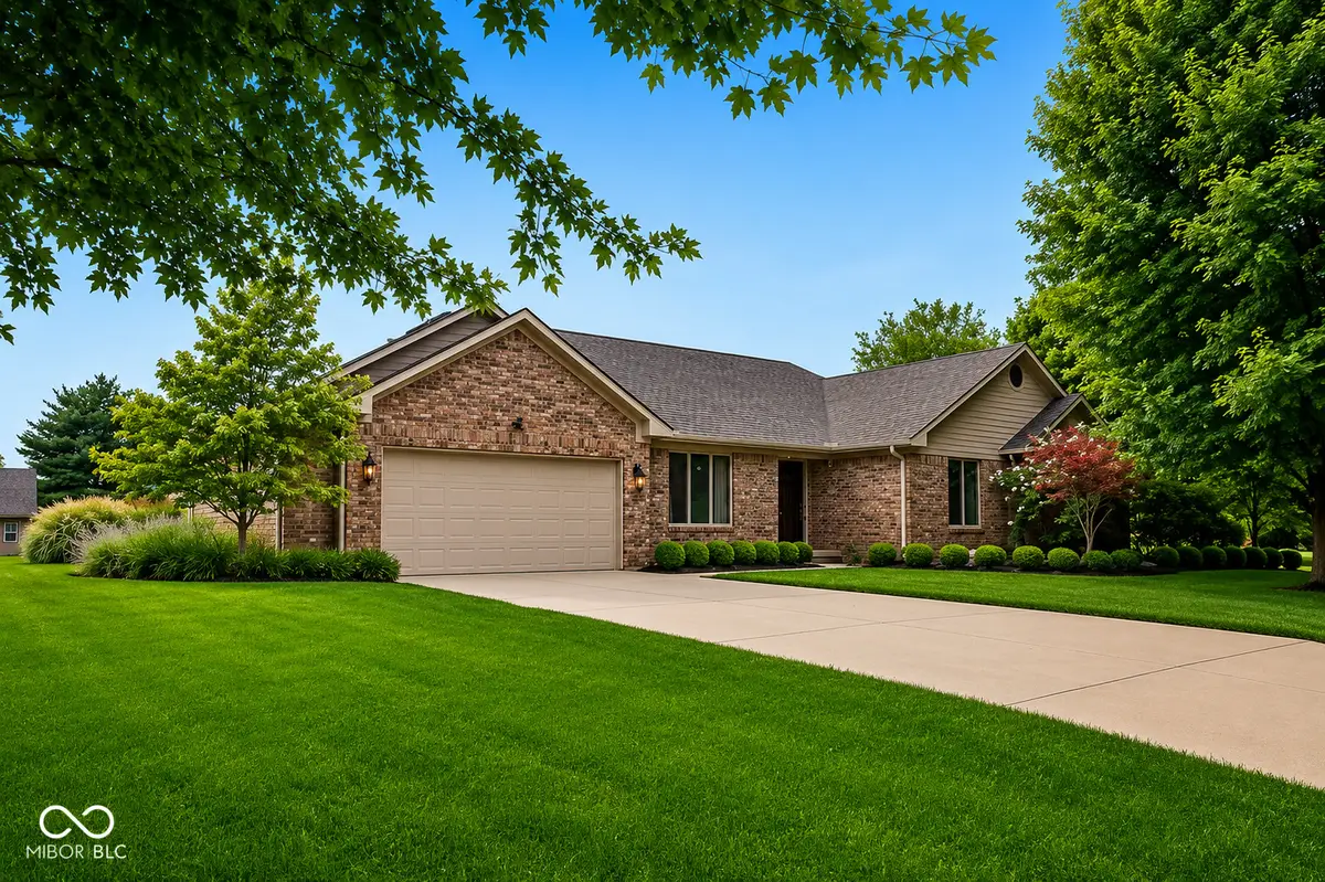 3746 Country Lane, Brownsburg, IN 46112 - #1