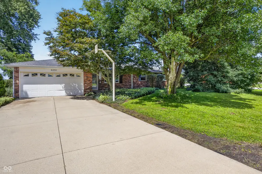5370 E Forster Avenue, Columbus, IN 47201 - #3