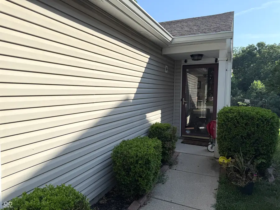 6649 Earlswood Drive, Indianapolis, IN 46217 - #2