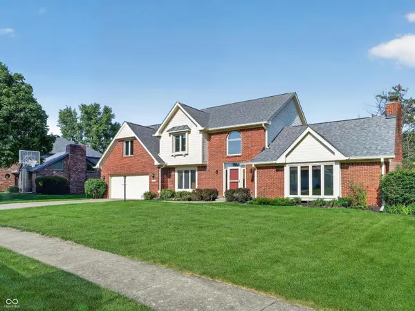 951 Copperwood Drive, Carmel, IN 46033