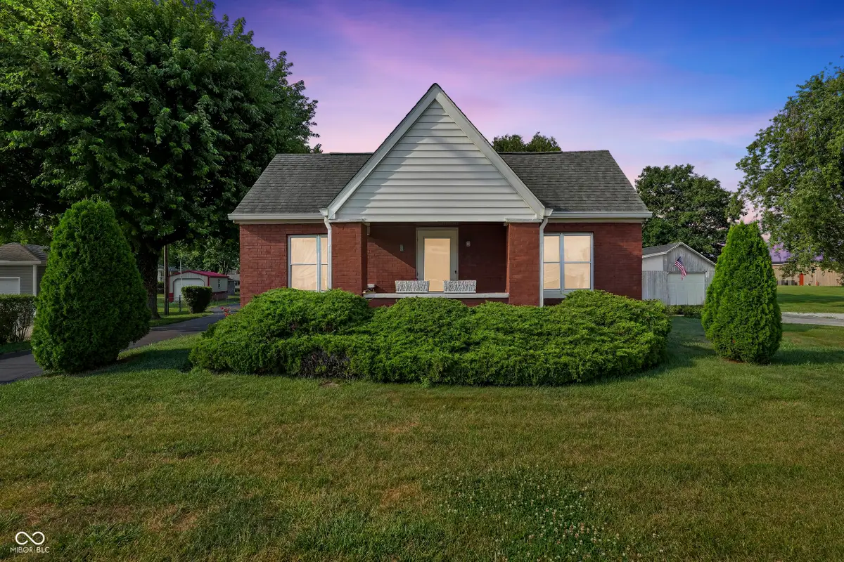 5037 W Us Highway 52 Highway W, New Palestine, IN 46163 - #1