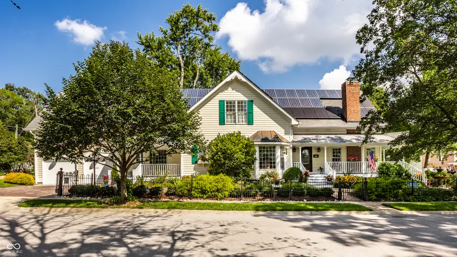 520 W Cedar Street, Zionsville, IN 46077 - #2