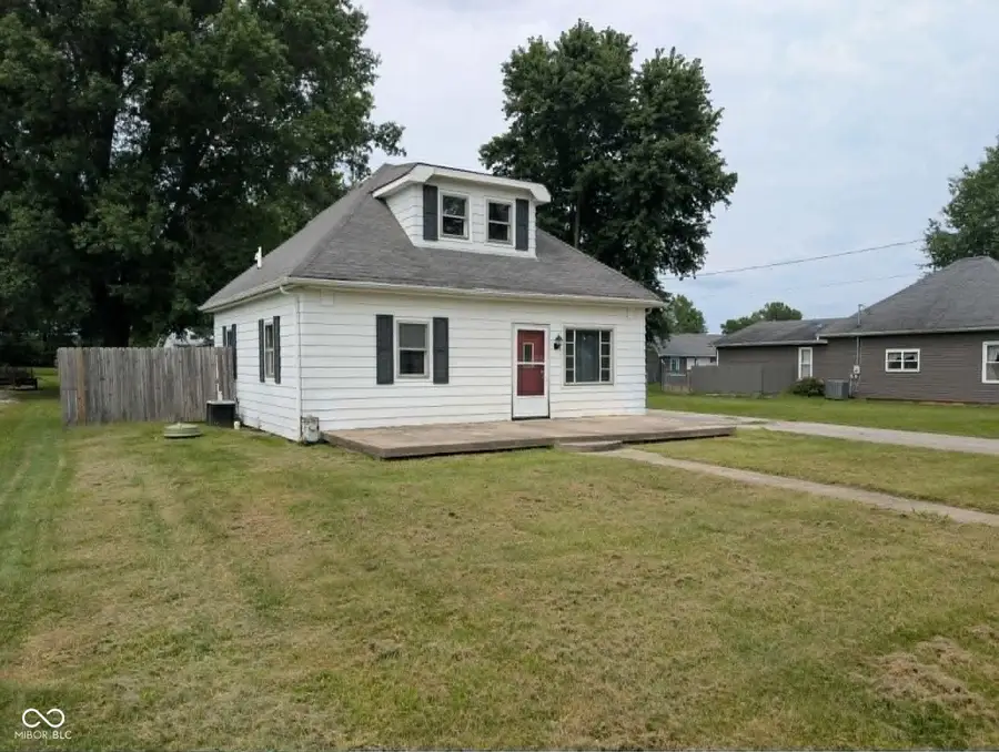 303 E County Road 900 N, Brazil, IN 47834 - #2