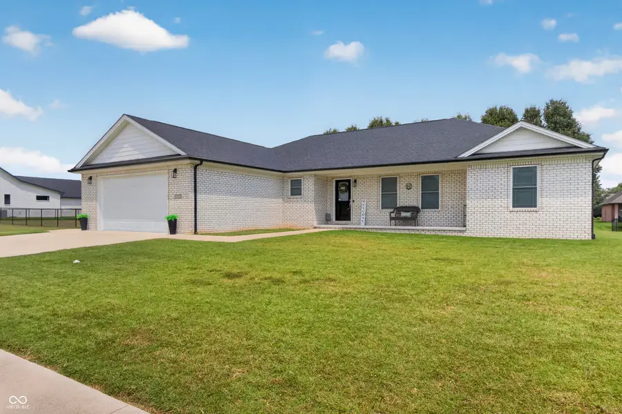 1723 Bell Ford Drive W, Seymour, IN 47274 - #3