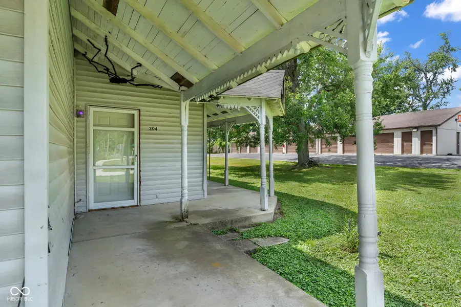 204 S Lafayette Street, Cloverdale, IN 46120 - #3