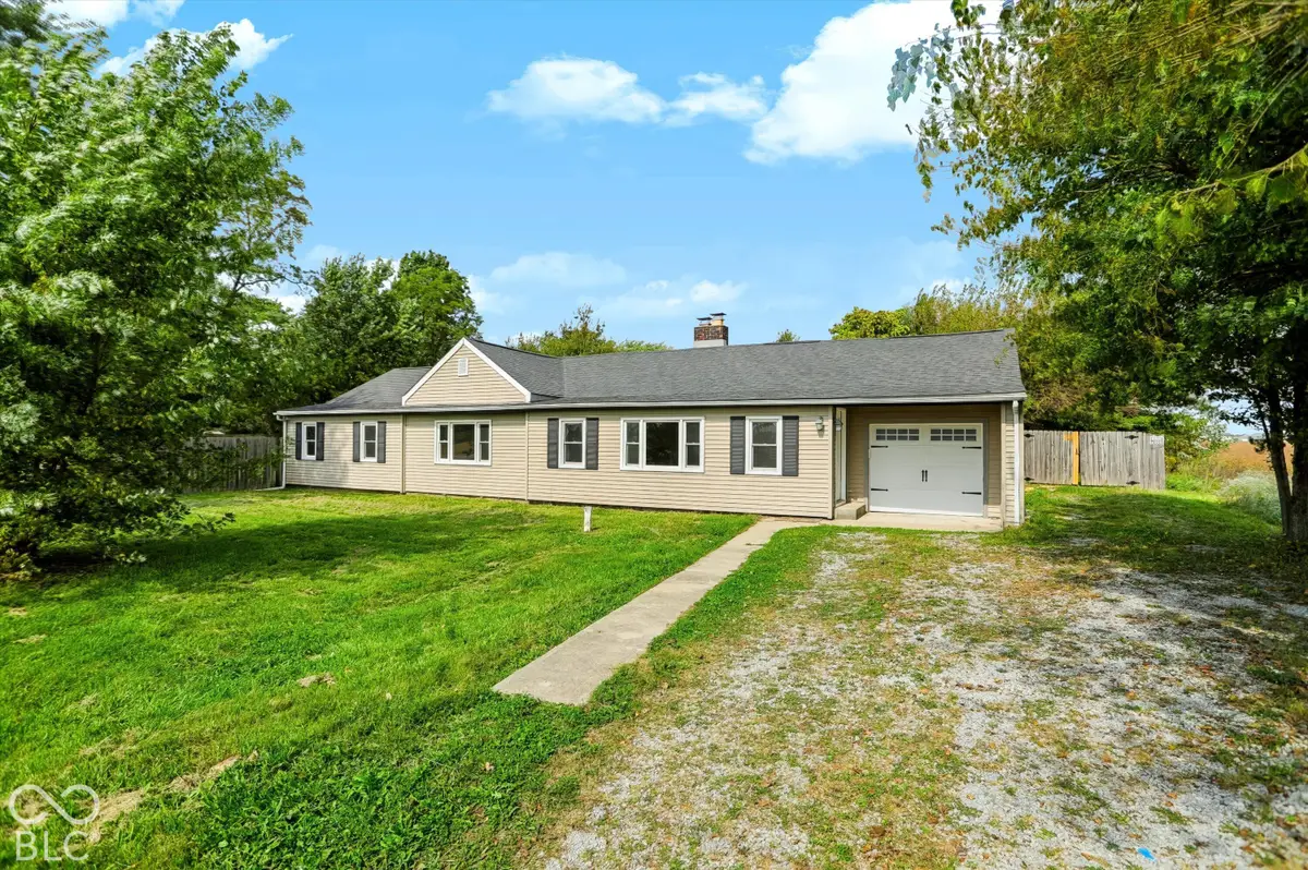 7036 E 300 S, Whitestown, IN 46075 - #1