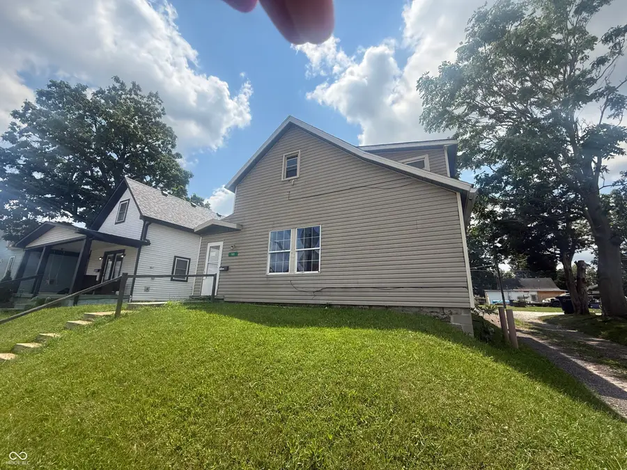 1321 S B Street, Elwood, IN 46036 - #2