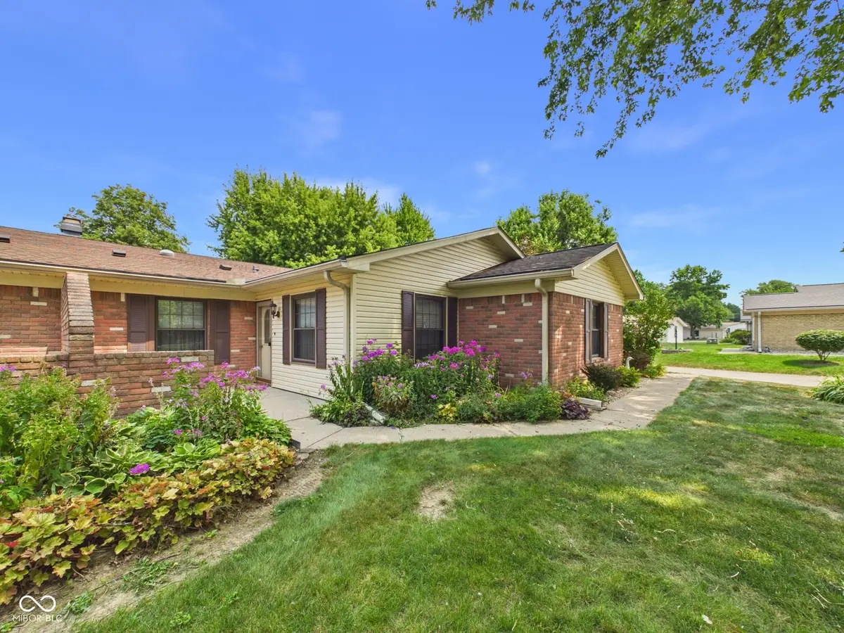 4317 Heathrow Drive, Anderson, IN 46013 - #1