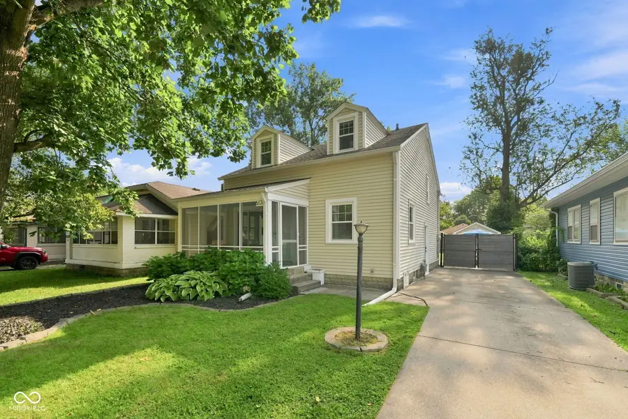 6131 Kingsley Drive, Indianapolis, IN 46220 - #2