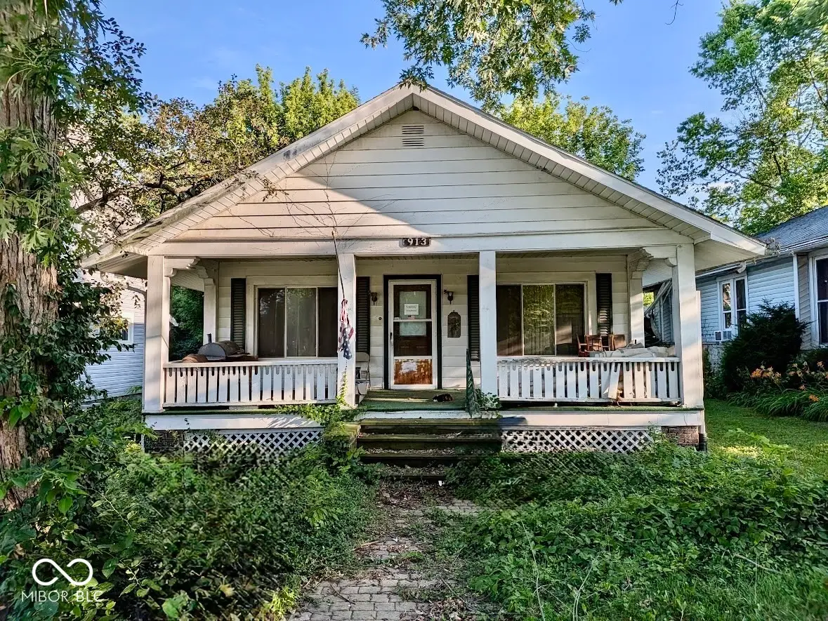 913 W Superior Street, Kokomo, IN 46901 - #1