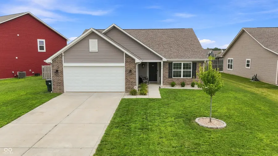 1278 W Wyndstone Way, Fortville, IN 46040 - #3