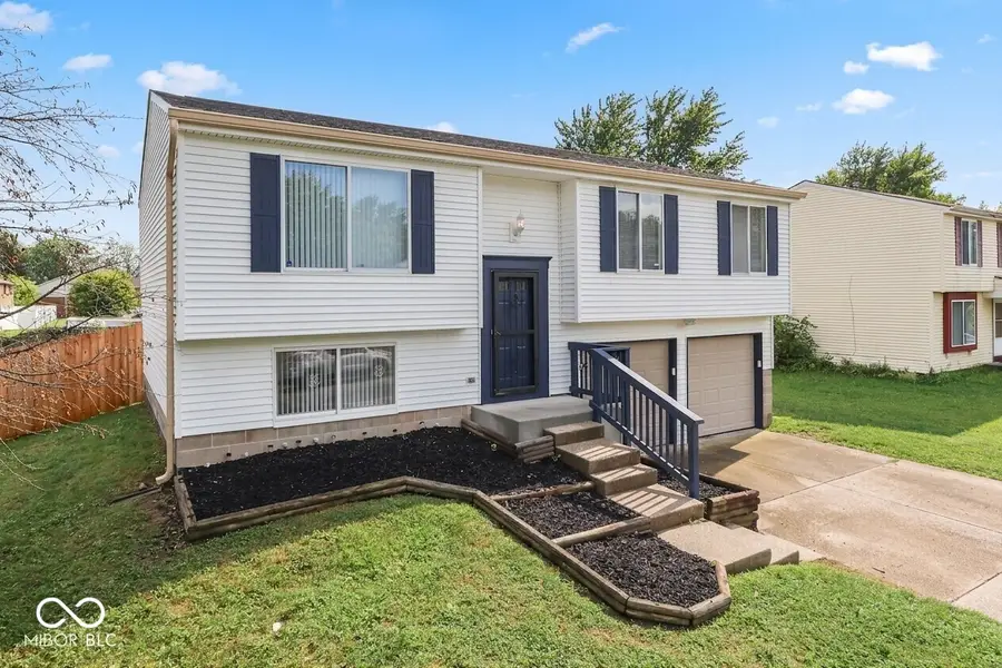 11409 Dunshire Drive, Indianapolis, IN 46229 - #2