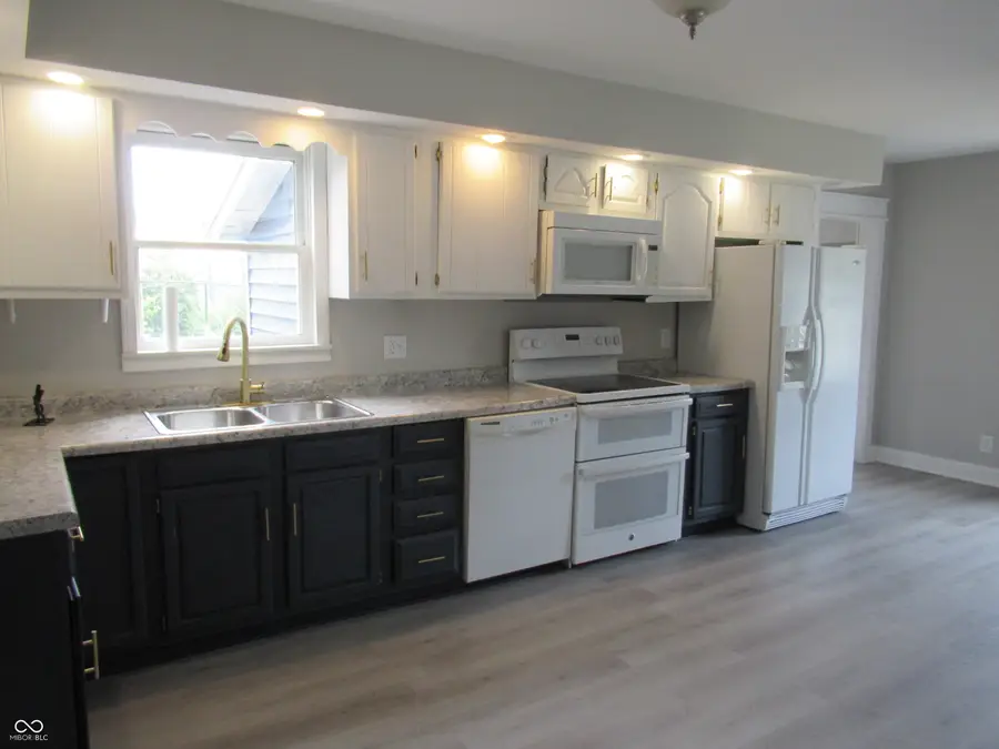 108 S County Line Road, Saint Paul, IN 47272 - #2