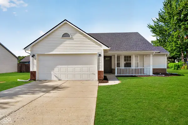 5602 Pine Hill Drive, Noblesville, IN 46062