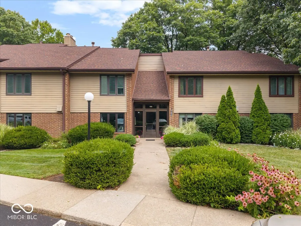 203 Bluffs Circle #D, Noblesville, IN 46062 - #1