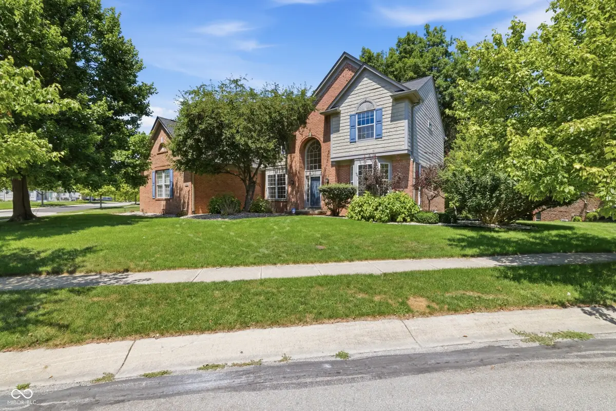 9758 Loganberry Lane, Indianapolis, IN 46256 - #1
