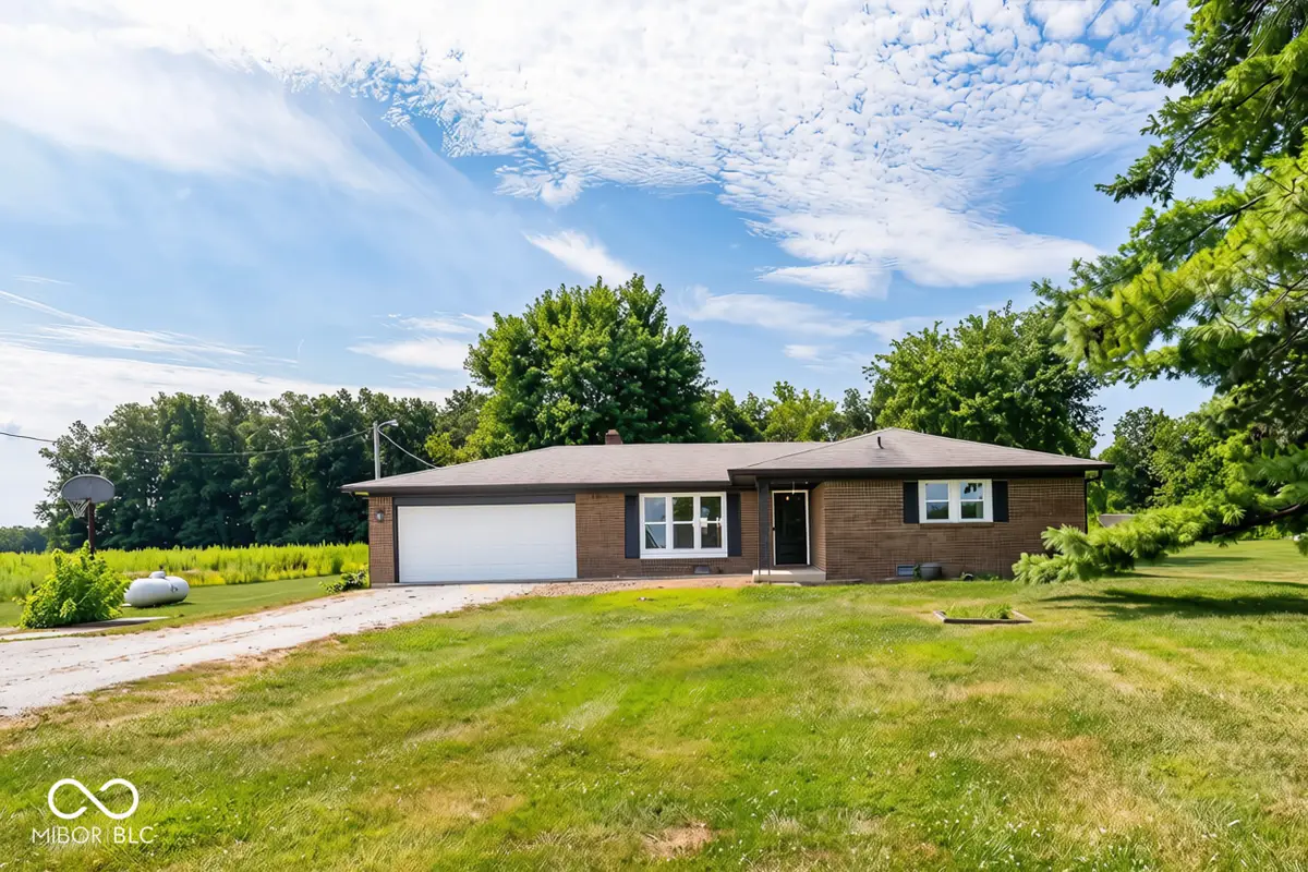 8784 E Range Line Road, Coatesville, IN 46121 - #1