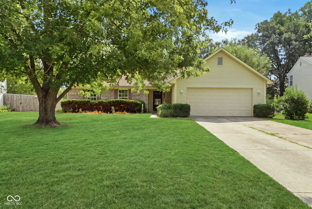 571 Port, Avon, IN 46123 - #1
