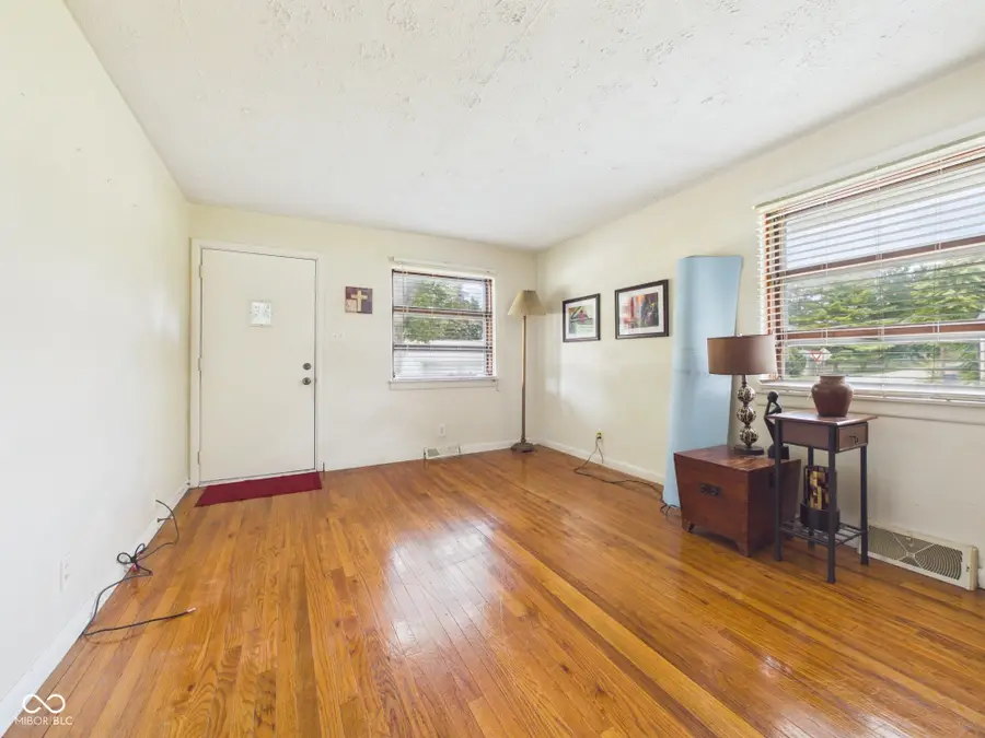 3710 Saint Charles Street, Anderson, IN 46013 - #3