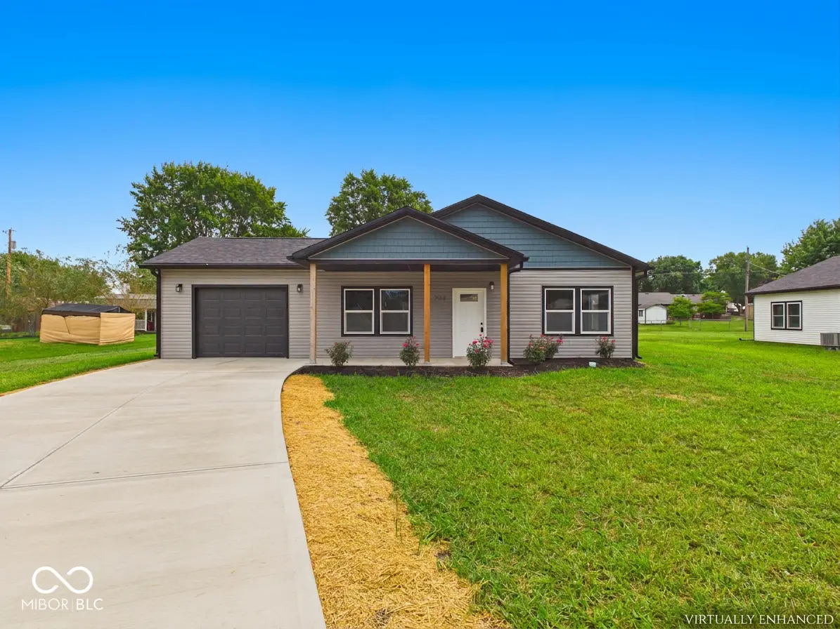 204 S Woodworth Avenue, Frankton, IN 46044 - #1