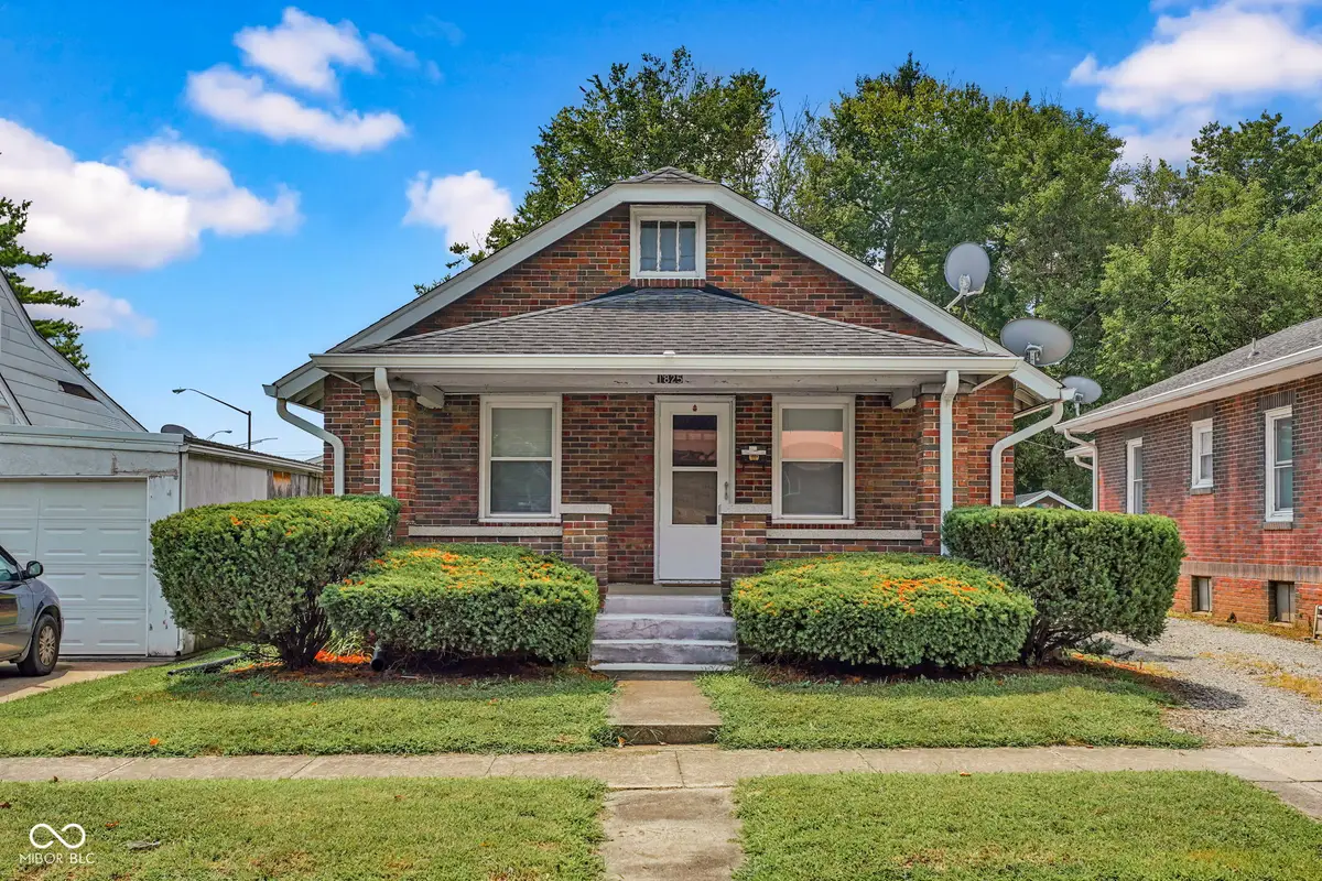 1825 8th Street, Columbus, IN 47201 - #1
